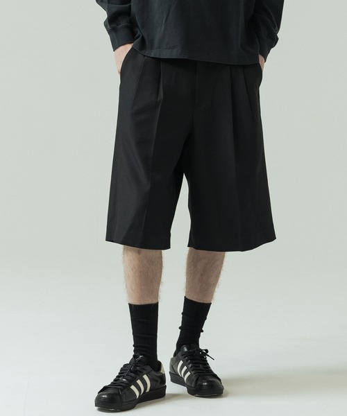 SLICK(スリック)の「【SLICK/スリック】Tech Twill Wide Short Pants/テックツイル ワイドショートパンツ / ハーフパンツ(その他パンツ・メンズ・ブラック/グレー/ベージュ・2/1/3)」の4枚目の写真