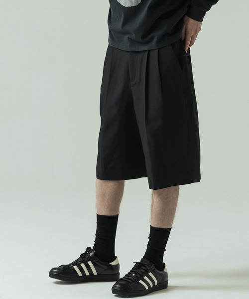 SLICK(スリック)の「【SLICK/スリック】Tech Twill Wide Short Pants/テックツイル ワイドショートパンツ / ハーフパンツ(その他パンツ・メンズ・ブラック/グレー/ベージュ・2/1/3)」の5枚目の写真