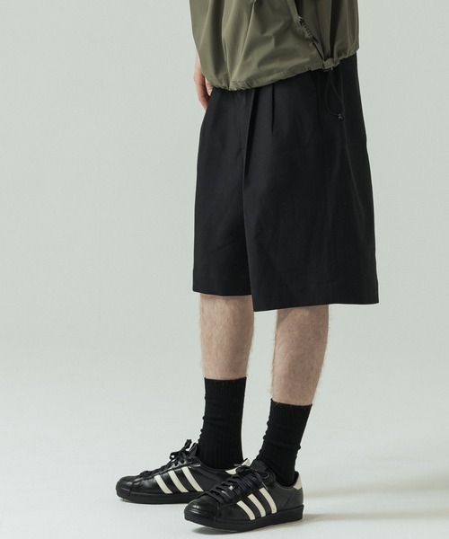 SLICK(スリック)の「【SLICK/スリック】Tech Twill Wide Short Pants/テックツイル ワイドショートパンツ / ハーフパンツ(その他パンツ・メンズ・ブラック/グレー/ベージュ・2/1/3)」の15枚目の写真