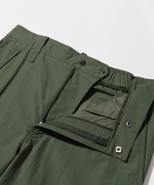 KALAPATTHAR（カラパタール）の「Nylon RIB Ventilation Cargo Pants - KHAKI（その他パンツ・メンズ・その他・MEDIUM/LARGE/X-LARGE）」の3枚目の写真