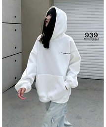 バックロゴプリントパーカー