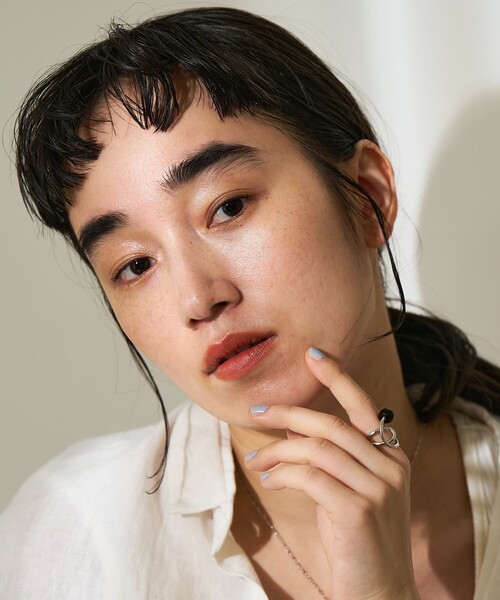 collex（コレックス）の「【dignif】【金属アレルギー対応】リンク ゛Orbit（リング・レディース・ブラック/クリア・フリー）」の10枚目の写真