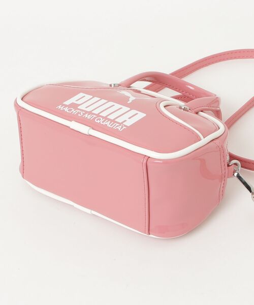 PUMA(プーマ)の「プーマ【PUMA】- グリップバッグ【1976 MICRO GRIP BAG WILD PINK 091824-12】(ショルダーバッグ・レディース・ピンク・ONE SIZE)」の6枚目の写真