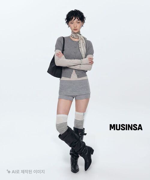 MUSINSA STANDARD WOMAN（ムシンサスタンダードウーマン）の「ウィメンズターンダウンマイクロジャージショーツ[ミディアムグレー]（その他パンツ・レディース・その他・SMALL/MEDIUM/LARGE/X-SMALL）」の9枚目の写真
