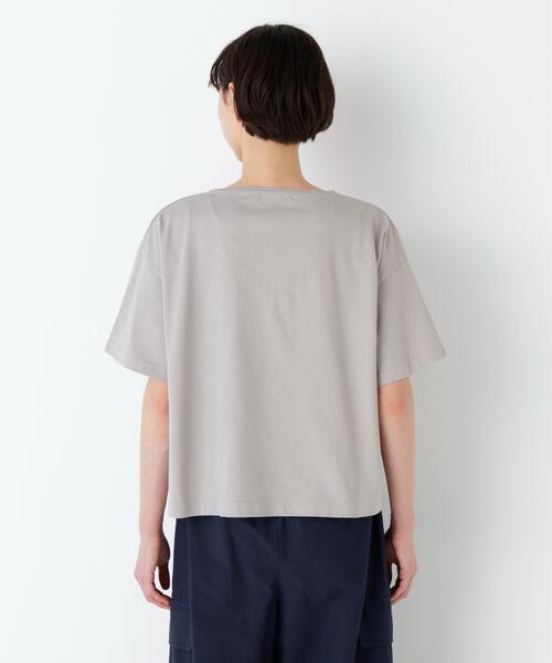 human woman(ヒューマンウーマン)の「◆【ウォッシャブル】刺繍ロゴ入り天竺Tシャツ(Tシャツ/カットソー・レディース・ホワイト/ベージュ系その他2・MEDIUM)」の14枚目の写真