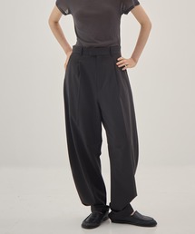ストレッチウールバレルレッグパンツ