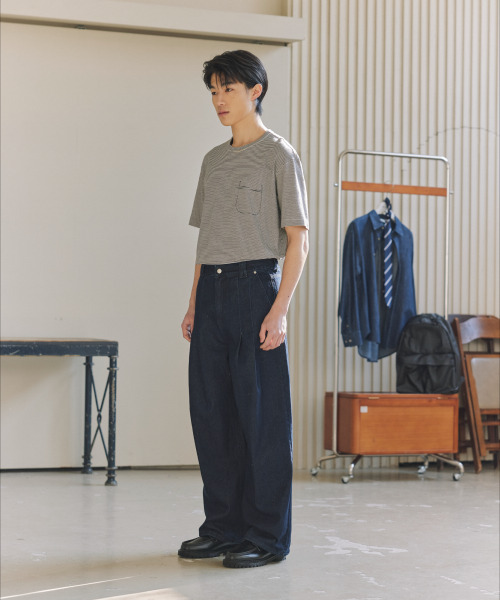 NONBLANK(ノンブランク)の「ピンストライプTシャツ_GREY(Tシャツ/カットソー・メンズ・ライトグレー・MEDIUM/LARGE/X-LARGE)」の10枚目の写真