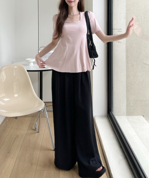 Ada.(エイダ)の「ペプラム スクエアネック 半袖 プルオーバー(Tシャツ/カットソー・レディース・ブルー/ブラック/ピンク/ホワイト・FREE)」の7枚目の写真