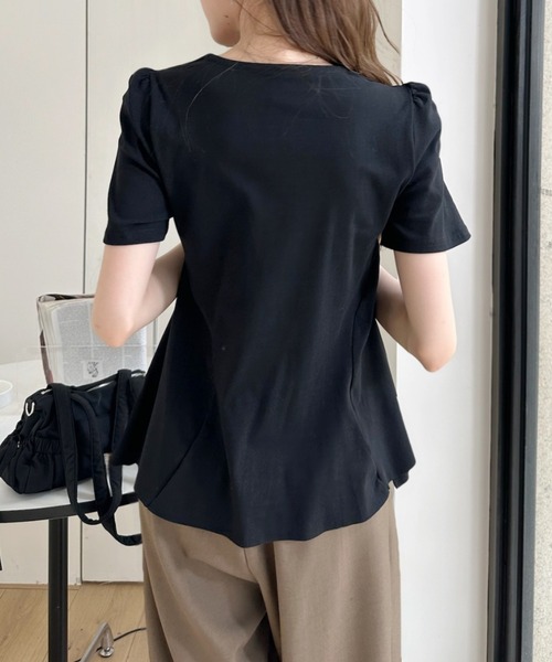 Ada.(エイダ)の「ペプラム スクエアネック 半袖 プルオーバー(Tシャツ/カットソー・レディース・ブルー/ブラック/ピンク/ホワイト・FREE)」の16枚目の写真