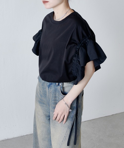 Lui's(ルイス)の「袖別布ドロストフリルプルオーバーTシャツ(Tシャツ/カットソー・レディース・ブラック/チャコールグレー/オフホワイト・FREE)」の12枚目の写真