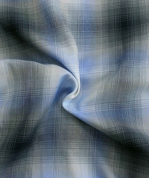 TopIsm(トップイズム)の「OMBRE SS SHIRT(シャツ/ブラウス・メンズ・ラベンダー/ライトブルー・XXL/XL/L/M)」の7枚目の写真
