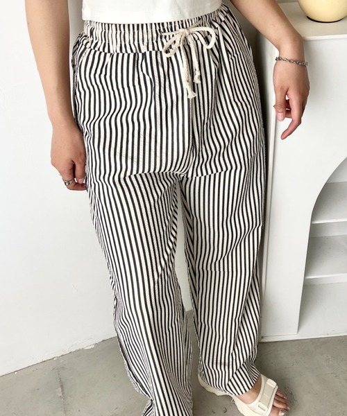 wears(ウェアーズ)の「カラーストライプセミワイドイージーパンツ(その他パンツ・レディース・ブラック/レッド/グリーン/ブラウン・FREE)」の1枚目の写真