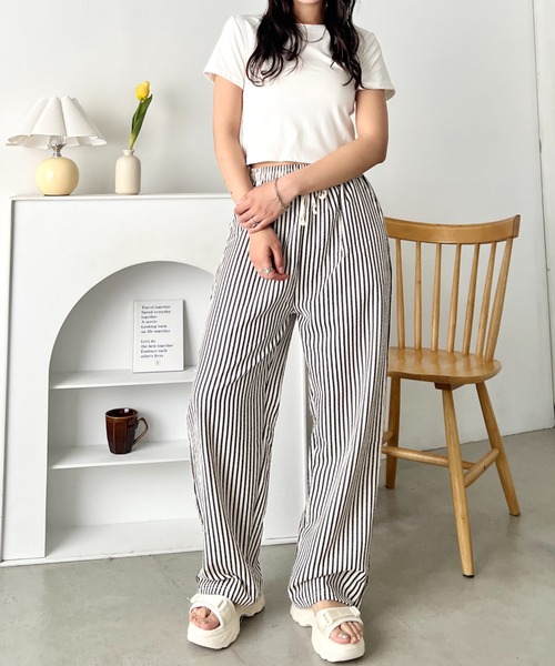 wears(ウェアーズ)の「カラーストライプセミワイドイージーパンツ(その他パンツ・レディース・ブラック/レッド/グリーン/ブラウン・FREE)」の11枚目の写真