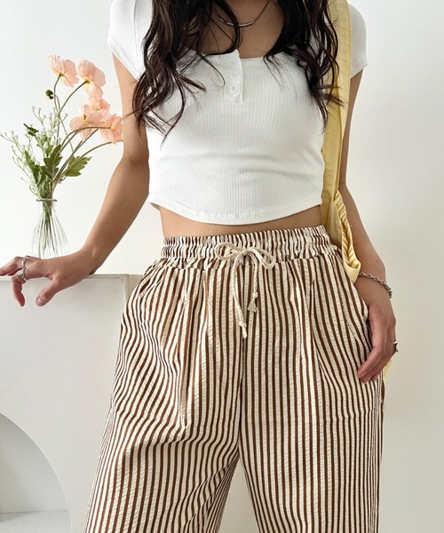 wears(ウェアーズ)の「カラーストライプセミワイドイージーパンツ(その他パンツ・レディース・ブラック/レッド/グリーン/ブラウン・FREE)」の16枚目の写真