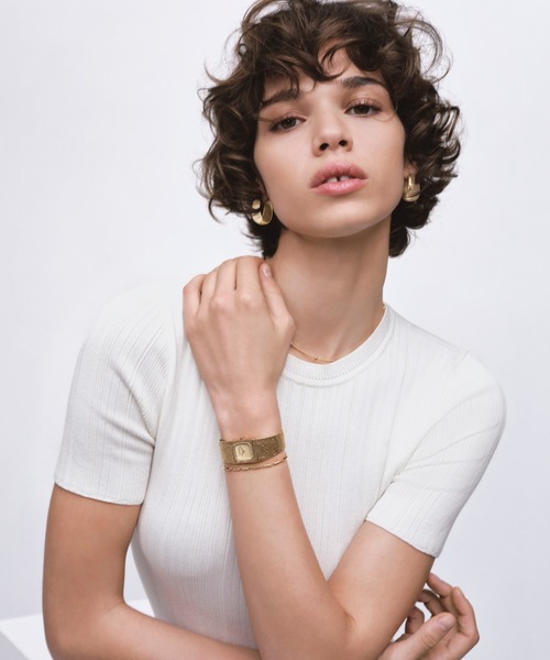 Calvin Klein（カルバン・クライン）の「【Calvin Klein】 カルバンクライン SOPHISTCATED SQUARE レディース ウォッチ（アナログ腕時計・レディース・ブラック/ゴールド・FREE）」の3枚目の写真