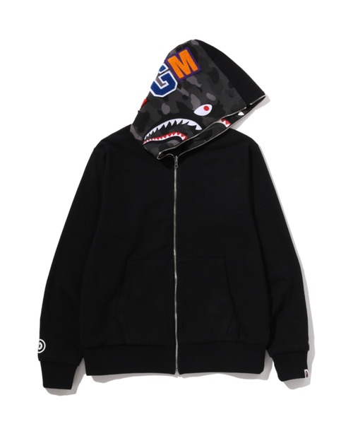 A BATHING APE(アベイシングエイプ)の「COLOR CAMO REVERSIBLE SHARK FULL ZIP HOODIE(パーカー・メンズ・ネイビー/パープル/ブラック/レッド・LARGE/MEDIUM/SMALL/XX-LARGE/X-LARGE)」の1枚目の写真