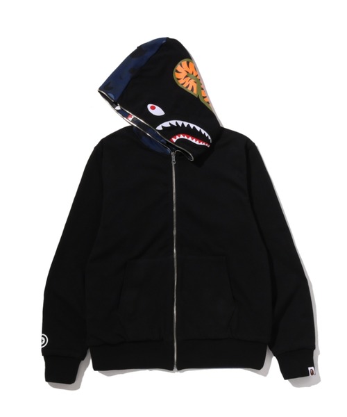 A BATHING APE(アベイシングエイプ)の「COLOR CAMO REVERSIBLE SHARK FULL ZIP HOODIE(パーカー・メンズ・ネイビー/パープル/ブラック/レッド・LARGE/MEDIUM/SMALL/XX-LARGE/X-LARGE)」の6枚目の写真