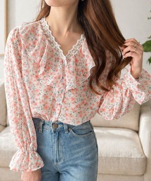 やさしい花柄で華やかさをプラス Vネックレース小花柄フリルブラウス