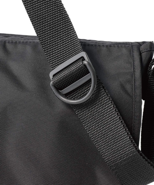 FTC（エフティーシー）の「MESSENGER BAG（メッセンジャーバッグ・メンズ・パープル/ブラック/オリーブ・ONE SIZE）」の6枚目の写真
