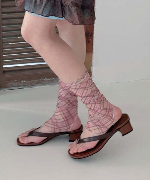 HOOK(フック)の「HOOK for girls Y2K チェック柄シアートレンカタイプレッグウォーマー(レッグウォーマー・レディース・ベージュ/パープル/ブルー/ピンク・FREE)」の8枚目の写真