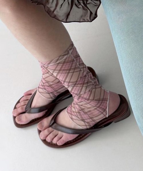 HOOK(フック)の「HOOK for girls Y2K チェック柄シアートレンカタイプレッグウォーマー(レッグウォーマー・レディース・ベージュ/パープル/ブルー/ピンク・FREE)」の9枚目の写真
