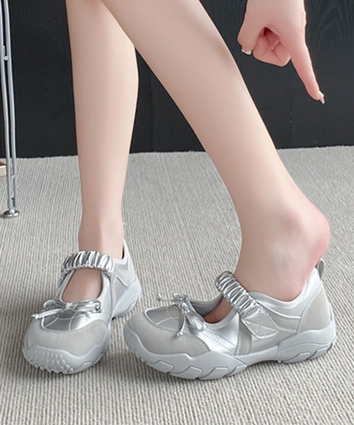 Lace Ladies(レースレディース)の「リボン ギャザー ストラップ スニーカー パンプス(スニーカー・レディース・グレー/アイボリー・25cm/24.5cm/24cm/23.5cm/23cm/22.5cm)」の13枚目の写真