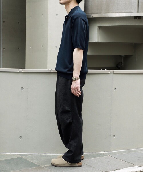 marka(マーカ)の「【marka/マーカ】別注KNEE TUCK PANTS(その他パンツ・メンズ・ブラック・1/2)」の6枚目の写真