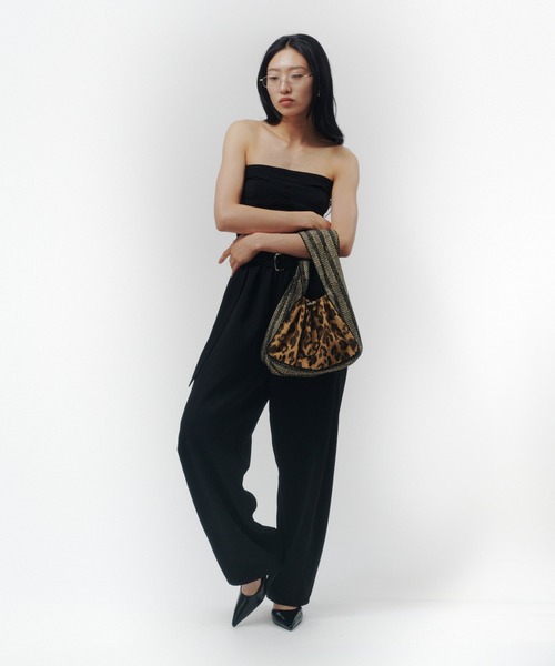 THINGS THAT MATTER(シングス ザット マター)の「BUSTIER DESIGN OVERALLS / ビスチェ デザイン オーバーオール(サロペット/オーバーオール・レディース・ブラック・FREE)」の11枚目の写真