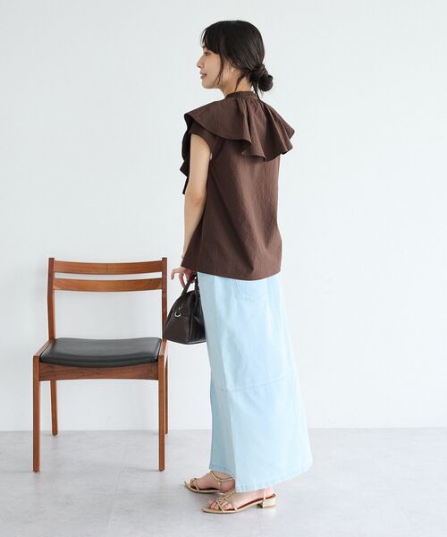 CRAFT STANDARD BOUTIQUE(クラフトスタンダードブティック)の「【吸水速乾】シアサッカーフリルブラウス(シャツ/ブラウス・レディース・ブラック/ブラウン・FREE)」の9枚目の写真