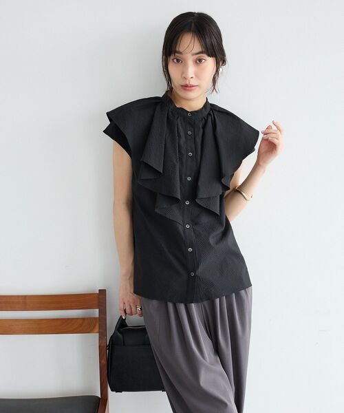 CRAFT STANDARD BOUTIQUE(クラフトスタンダードブティック)の「【吸水速乾】シアサッカーフリルブラウス(シャツ/ブラウス・レディース・ブラック/ブラウン・FREE)」の11枚目の写真