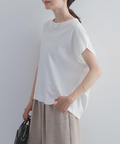 URBAN RESEARCH DOORS(アーバンリサーチドアーズ)の「『UR TECH』サマシェアバックタックコクーンプルオーバー|UVカット/日除け/接触冷感/抗菌防臭/Tシャツ(Tシャツ/カットソー・レディース・ライトグレー/チャコールグレー/レッド系その他/オフホワイト・FREE)」の8枚目の写真