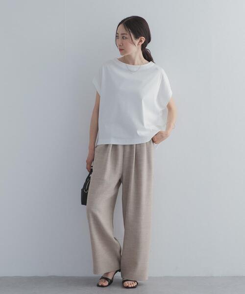 URBAN RESEARCH DOORS(アーバンリサーチドアーズ)の「『UR TECH』サマシェアバックタックコクーンプルオーバー|UVカット/日除け/接触冷感/抗菌防臭/Tシャツ(Tシャツ/カットソー・レディース・ライトグレー/チャコールグレー/レッド系その他/オフホワイト・FREE)」の11枚目の写真