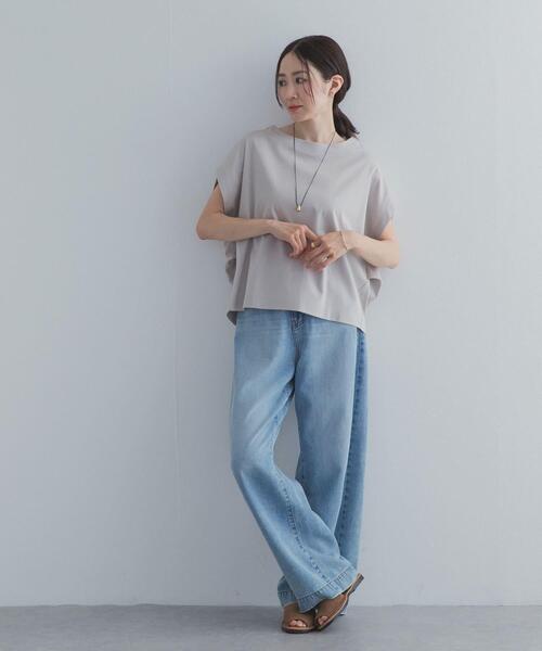 URBAN RESEARCH DOORS(アーバンリサーチドアーズ)の「『UR TECH』サマシェアバックタックコクーンプルオーバー|UVカット/日除け/接触冷感/抗菌防臭/Tシャツ(Tシャツ/カットソー・レディース・ライトグレー/チャコールグレー/レッド系その他/オフホワイト・FREE)」の20枚目の写真