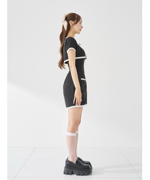 Darich(ダーリッチ)の「バイカラーリボンアンサンブルミニワンピース(ワンピース・レディース・イエロー/ホワイト/ブラック・FREE)」の10枚目の写真