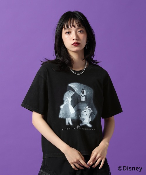 PAGEBOY(ページボーイ)の「Disney 【ふしぎの国のアリス】コンパクトT(Tシャツ/カットソー・レディース・オフホワイト/チャコールグレー・FREE)」の16枚目の写真