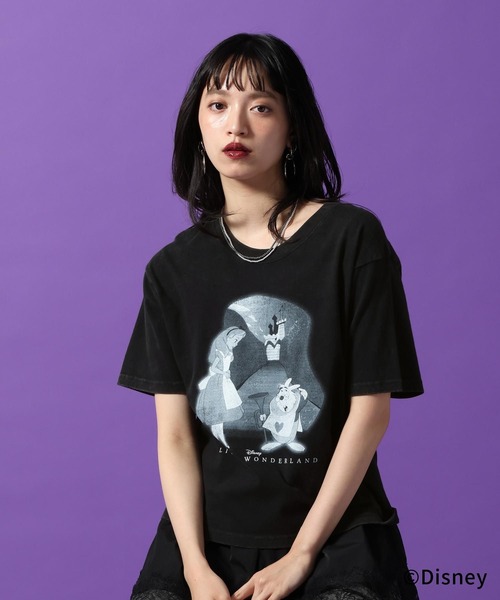 PAGEBOY(ページボーイ)の「Disney 【ふしぎの国のアリス】コンパクトT(Tシャツ/カットソー・レディース・オフホワイト/チャコールグレー・FREE)」の18枚目の写真