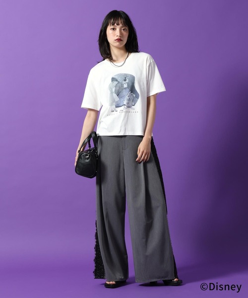 PAGEBOY(ページボーイ)の「Disney 【ふしぎの国のアリス】コンパクトT(Tシャツ/カットソー・レディース・オフホワイト/チャコールグレー・FREE)」の22枚目の写真