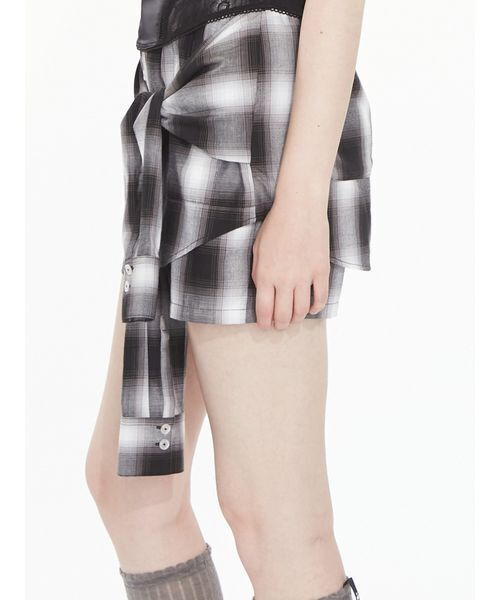 SORIN(ソリン )の「Shirt Layered Short Pants / シャツレイヤードショートパンツ(その他パンツ・レディース・カーキ/サックスブルー/チェック/ストライプ・38)」の11枚目の写真