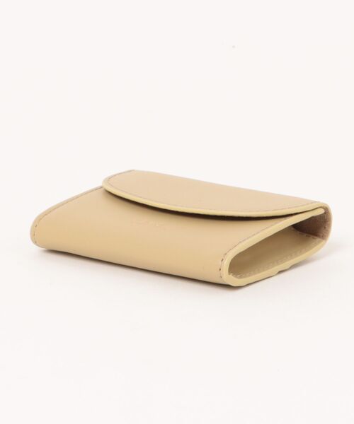 A.P.C.(アーペーセー)の「BUSINESS CARD HOLDER GENEVE/ビジネスカードケース(ショルダーバッグ・メンズ・ダークベージュ・ONESIZE)」の3枚目の写真