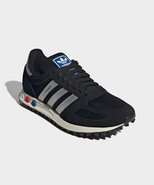 adidas（アディダス）の「LA トレーナー OG / LA TRAINER OG / アディダスオリジナルス adidas Originals（スニーカー・メンズ・ブラック・22.0cm/22.5cm/24.0cm/23.5cm/23.0cm/24.5cm/25.0cm/27.0cm/26.5cm/26.0cm/25.5cm/29.0cm/28.5cm/28.0cm/27.5cm）」の4枚目の写真