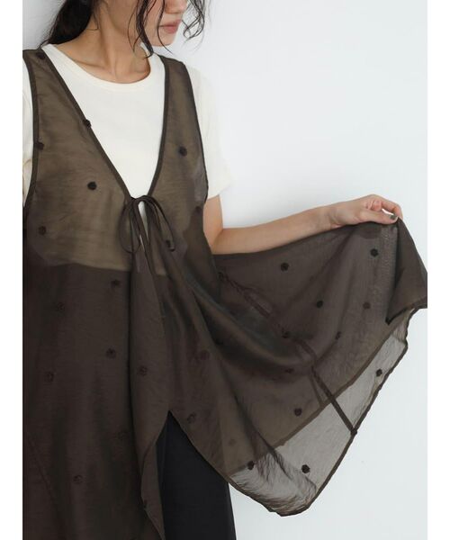 FIKA.(フィーカ)の「Sheer dot flare top(その他トップス・レディース・ブラウン/ブラック・MEDIUM)」の7枚目の写真