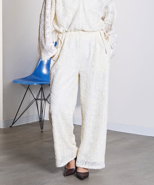 ROSE BUD(ローズバッド)の「MOLE LACE PANTS(その他パンツ・レディース・ホワイト/ブラック・ONE SIZE)」の1枚目の写真