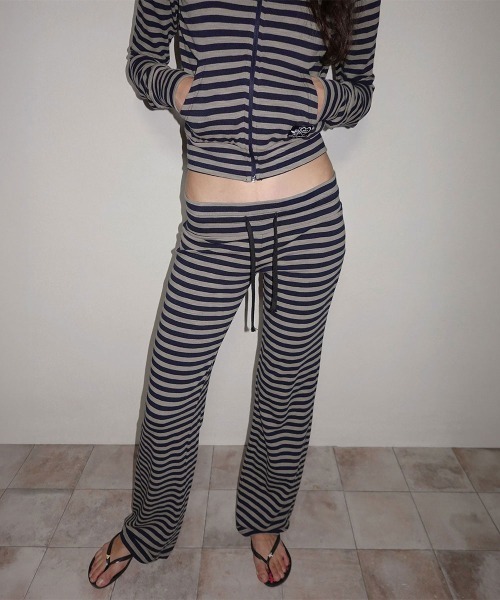 SCULPTOR(スカルプター)の「Classic Striped Jersey Pants(その他パンツ・レディース・ブルー/ネイビー/グリーン/チャコールグレー・MEDIUM/LARGE/SMALL)」の3枚目の写真