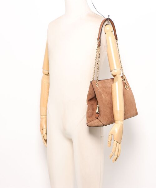 MICHAEL KORS(マイケルコース)の「CHRISTINA MD TRIPLE GSST MSGR(ショルダーバッグ・レディース・ブラウン系・FREE)」の5枚目の写真