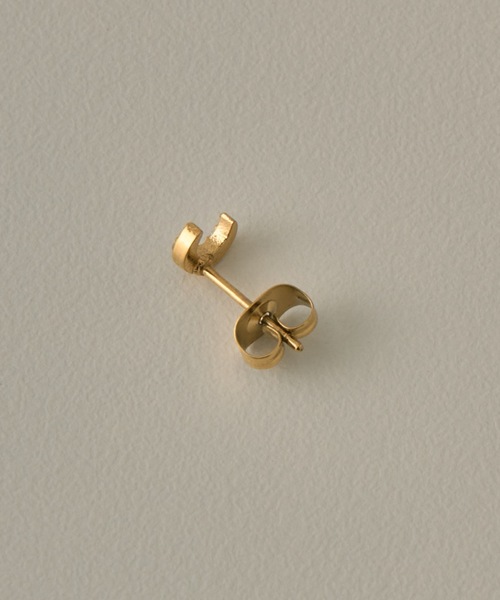 muku(ムク)の「PIERCE/ZIRCONIA MOON(ピアス(両耳用)・レディース・ゴールド/シルバー・FREE)」の6枚目の写真