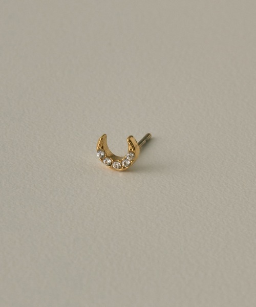 muku(ムク)の「PIERCE/ZIRCONIA MOON(ピアス(両耳用)・レディース・ゴールド/シルバー・FREE)」の4枚目の写真