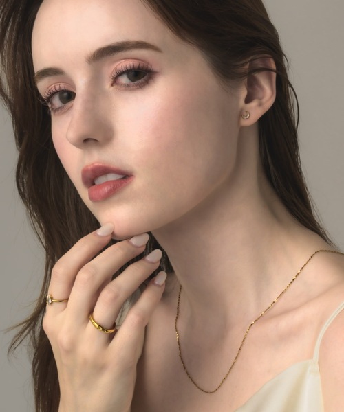 muku(ムク)の「PIERCE/ZIRCONIA MOON(ピアス(両耳用)・レディース・ゴールド/シルバー・FREE)」の14枚目の写真