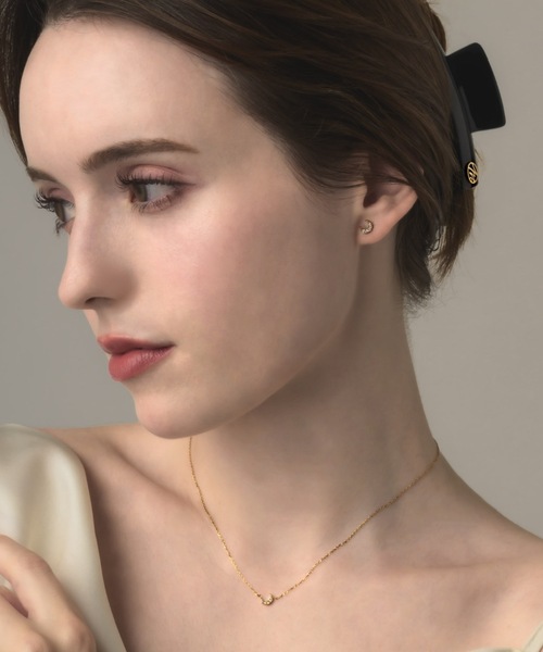 muku(ムク)の「PIERCE/ZIRCONIA MOON(ピアス(両耳用)・レディース・ゴールド/シルバー・FREE)」の10枚目の写真