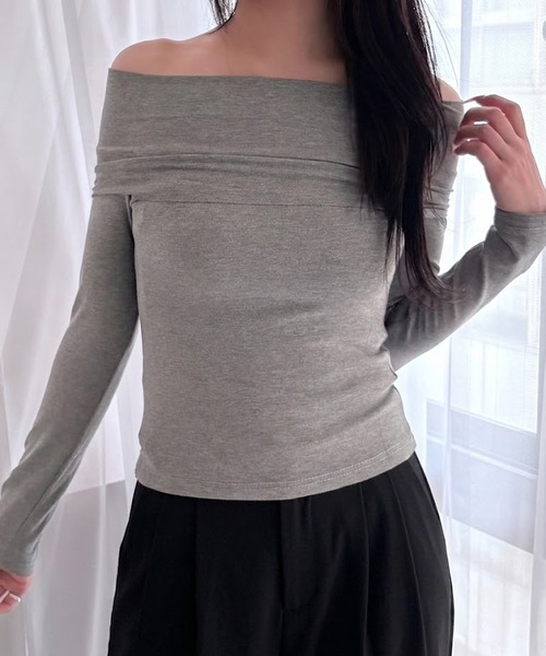 merrylatte（メリーラテ）の「リブニット  オフショルダー 長袖 タイトトップス（その他トップス・レディース・グレー/ピンク/ブラック・FREE）」の6枚目の写真