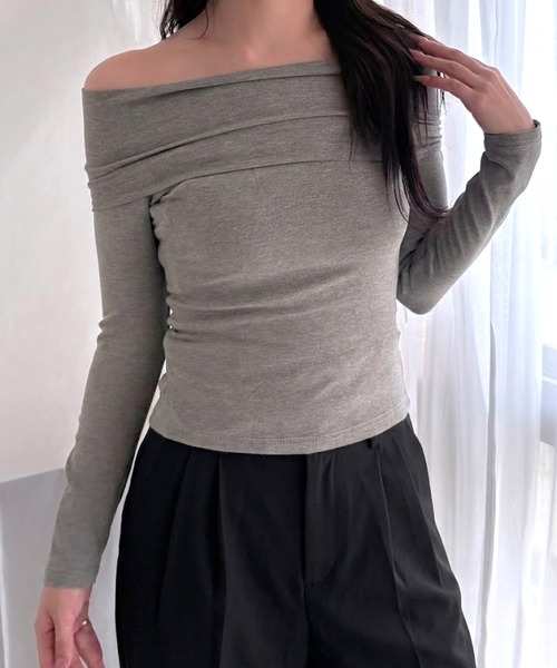 merrylatte（メリーラテ）の「リブニット  オフショルダー 長袖 タイトトップス（その他トップス・レディース・グレー/ピンク/ブラック・FREE）」の7枚目の写真